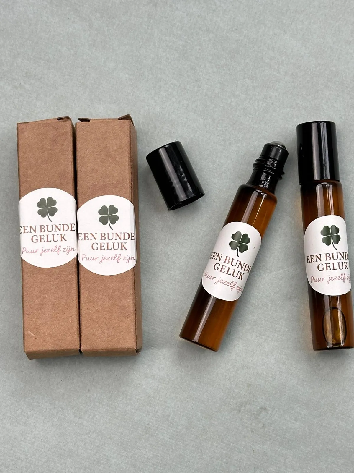 Natuurlijke oogroller voor de rijpere huid met jojoba, argan en frankincense - handgemaakt door Een Bundel Geluk in Enkhuizen