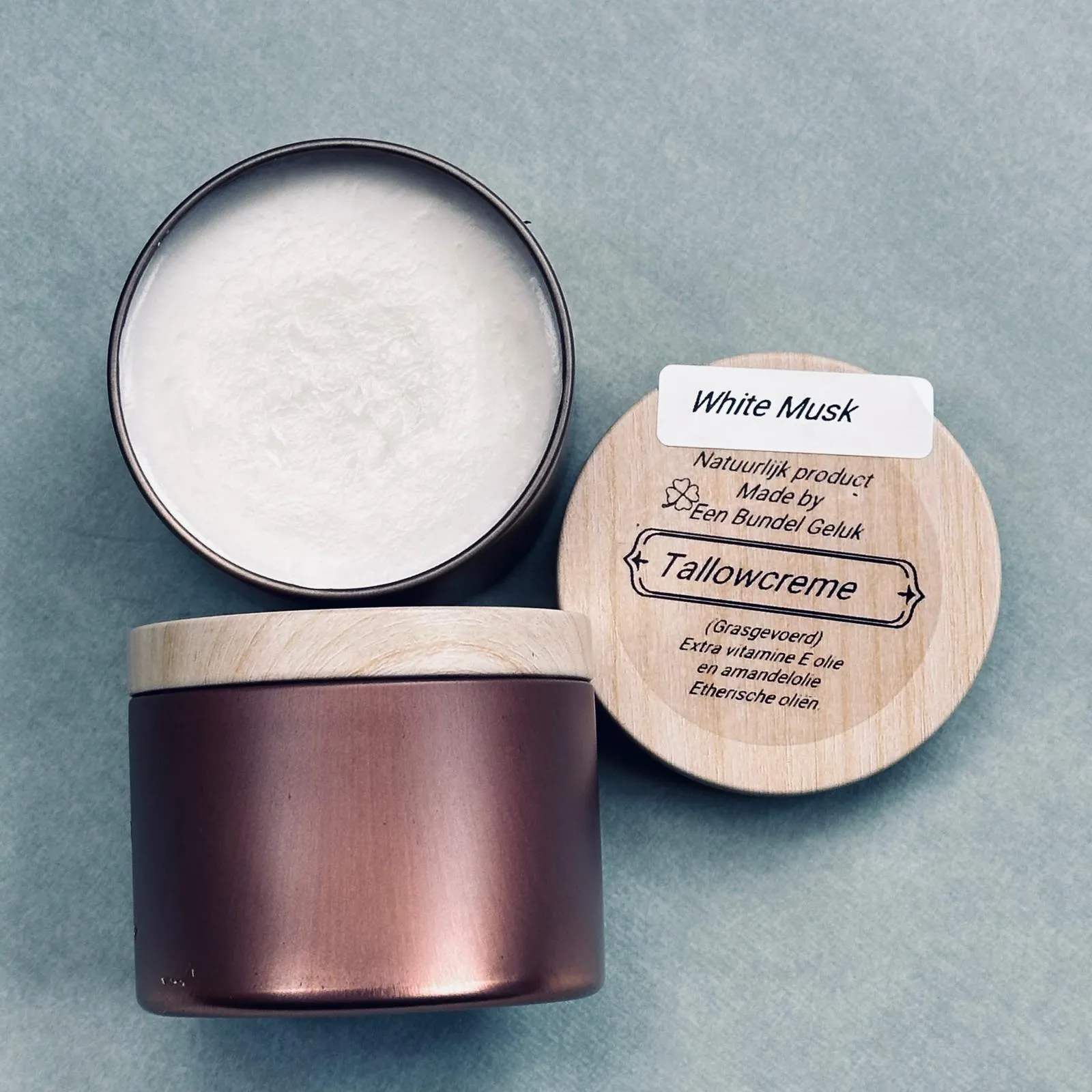 Whipped Tallowcrème op basis van grasgevoerde rundertallow - pure natuurlijke huidverzorging huisgemaakt door Een Bundel Geluk in Enkhuizen